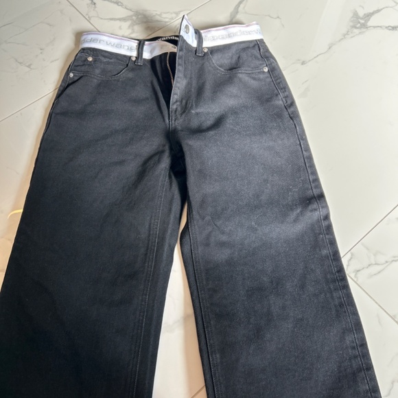 Jeans - Picture 2 of 2